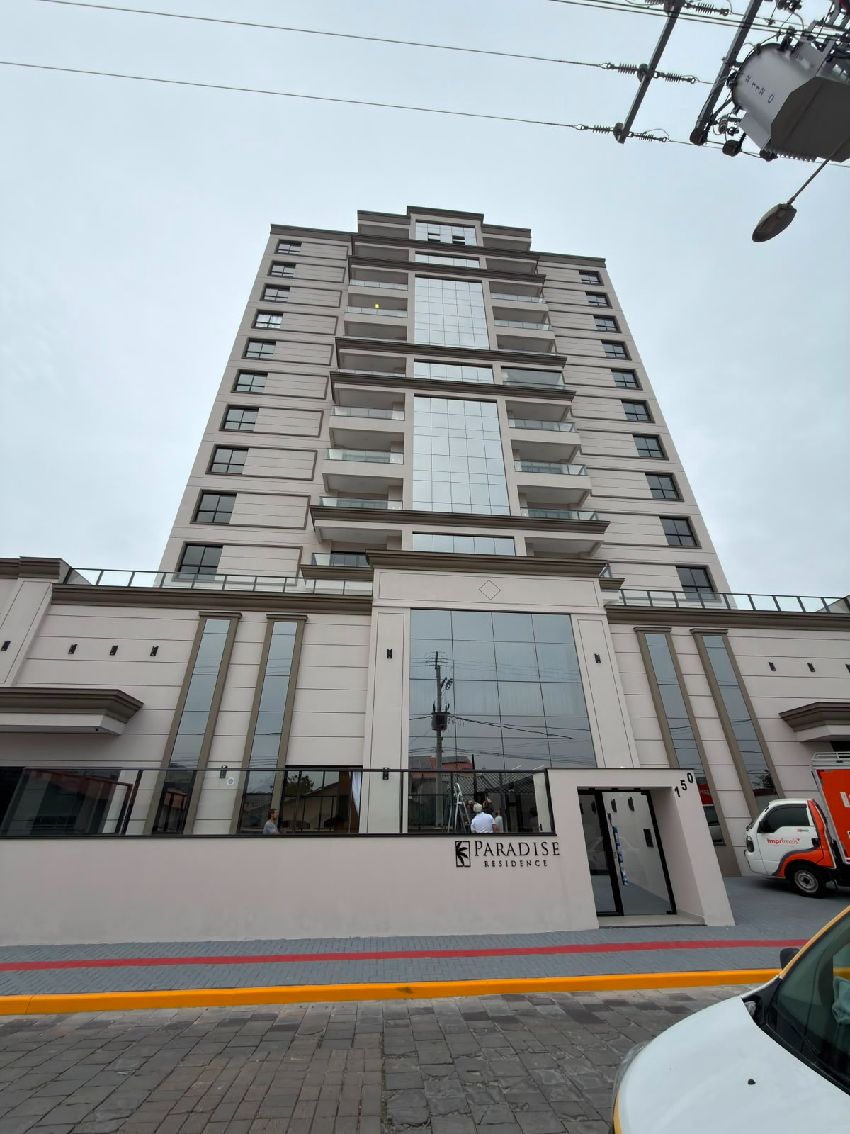 Apartamento à venda — Paradise Residence