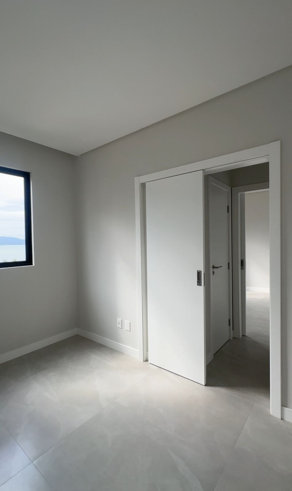 Residencial Axplenium — Apartamento 701 — Suíte com vista para o mar