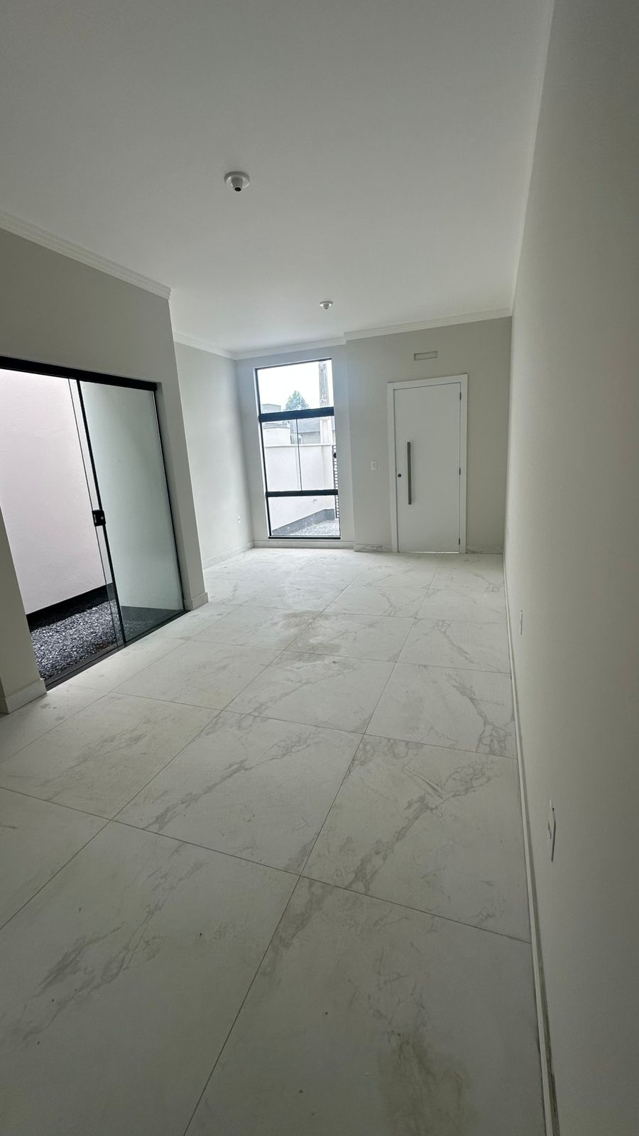 Residencial Flores Reis — Living integrado